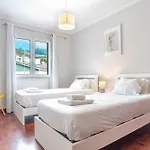 Grey View شقة فونشال